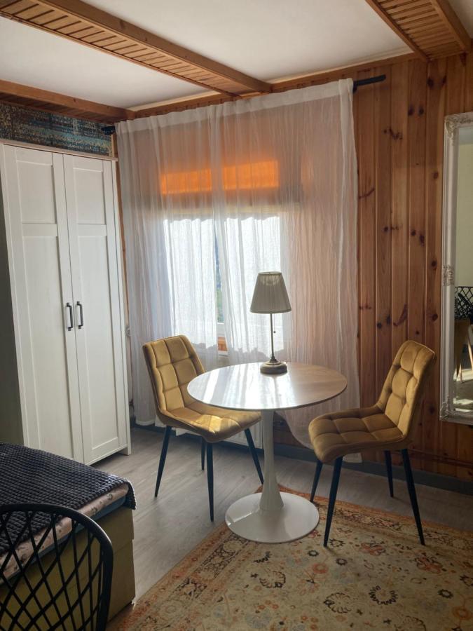 Homestay Goscinne Nowy Swiat *